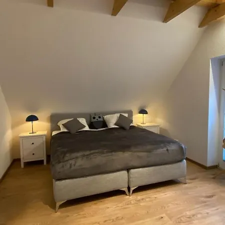 6010 Hollige 20 Semesterbostad *